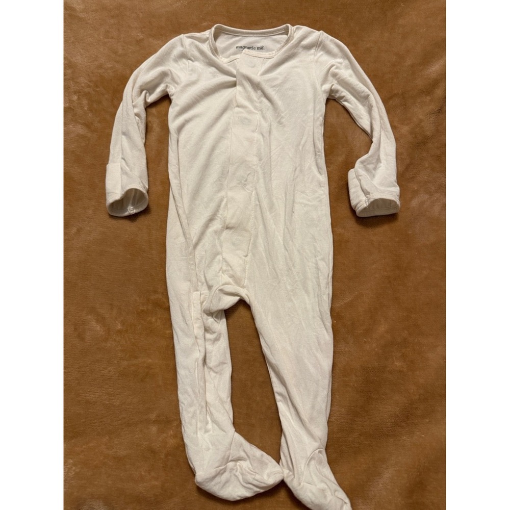 Magnetic Me Cream White Modal Magnetic Footie Sleeper 3-6 Months Baby Pajamas